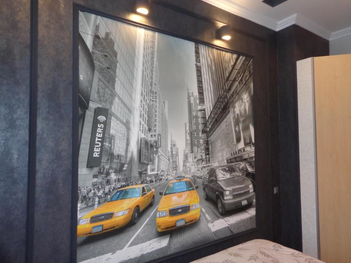 Апартаменты VIP 1 bedroom Studio on Baseynaya Street Киев