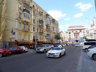 Апартаменты VIP 1 bedroom Studio on Baseynaya Street Киев Улучшенные апартаменты-19
